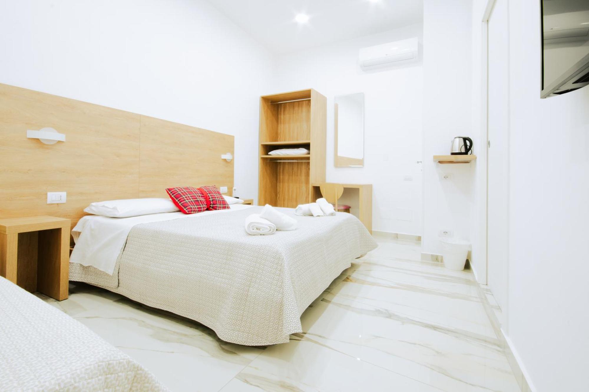 Hotel Light Neapol Zewnętrze zdjęcie